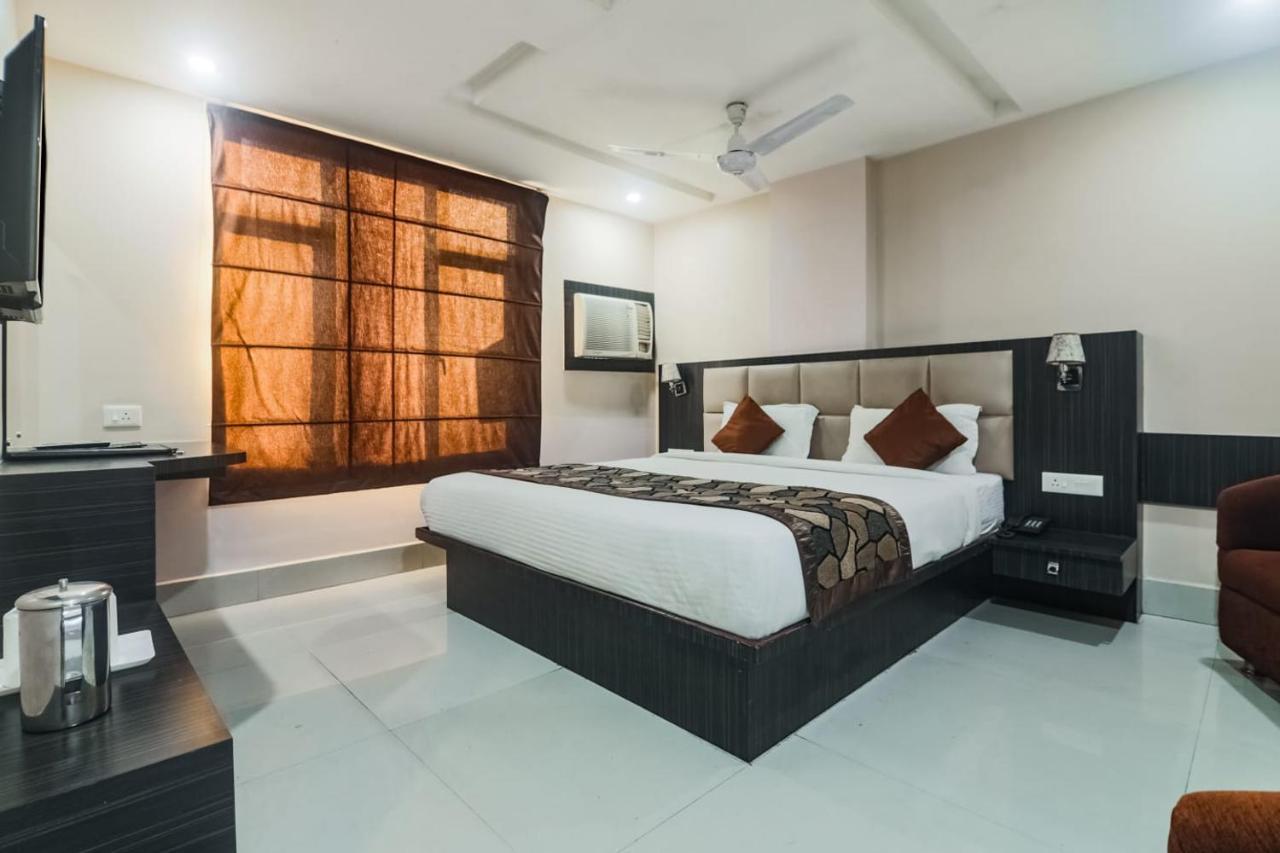 Jaipur B&B Hotel ภายนอก รูปภาพ