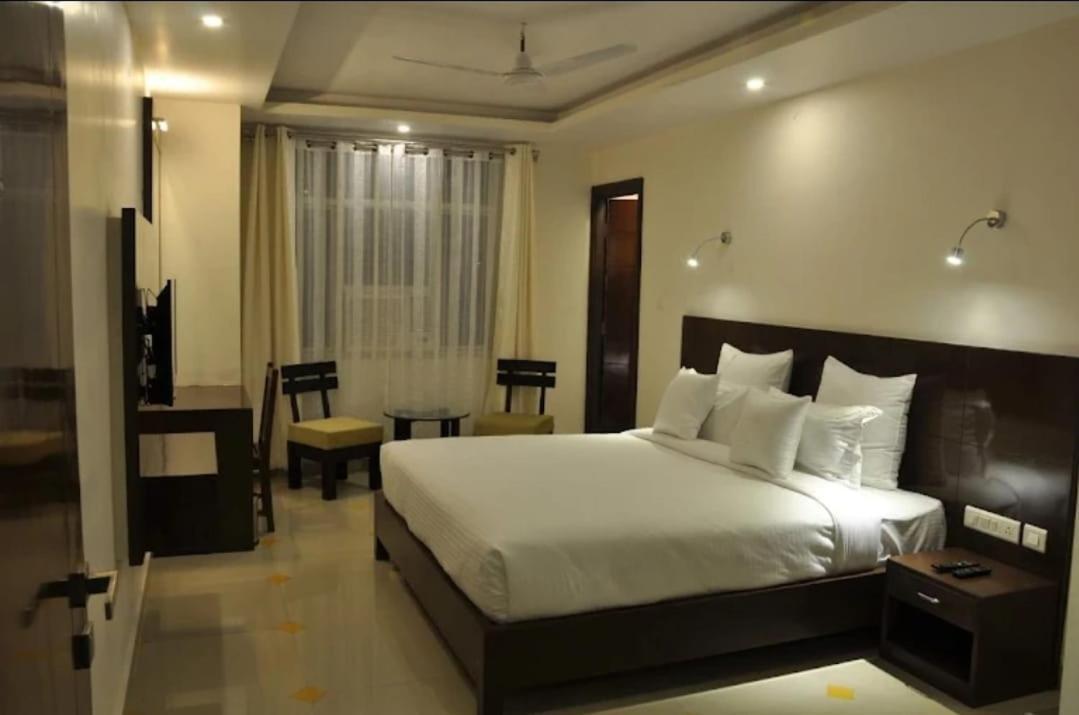 Jaipur B&B Hotel ภายนอก รูปภาพ
